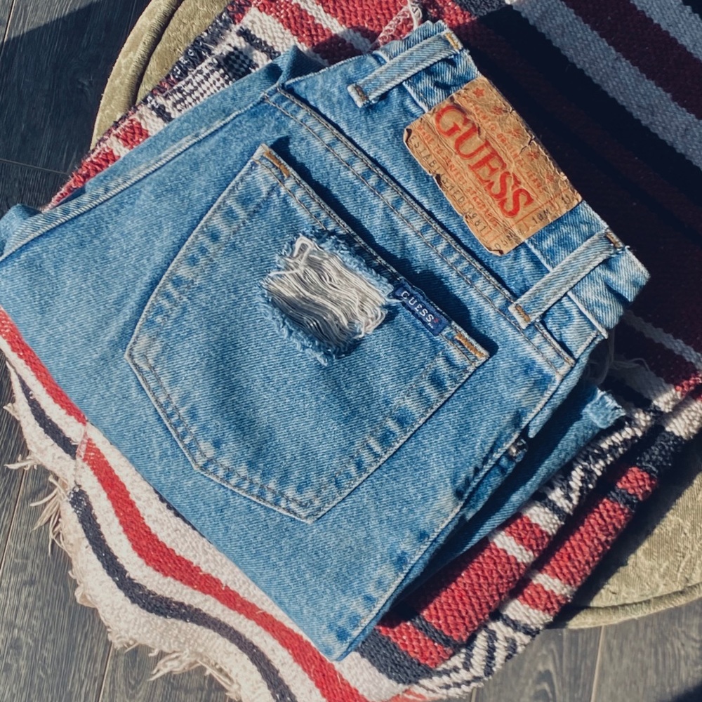 Guess ripped Jeans size 27